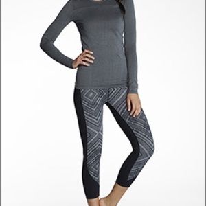 Fabletics Tanami Legging